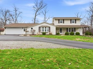 305 S Southwood Dr, Hartford City, IN 47348