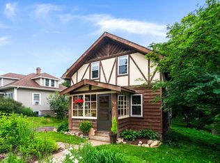 112 E Winona St, Duluth, MN 55803