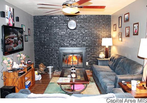 2nd image of 29 Barbara Ln