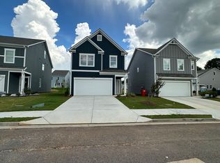 1283 Meadowbrook Dr, Jonesboro, GA 30238