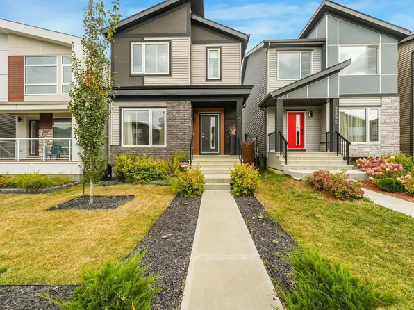 2497 Kelly Cir SW, Edmonton, AB T6W 4K2