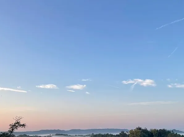 1180 Mitchells Ln, Marietta, OH 45750