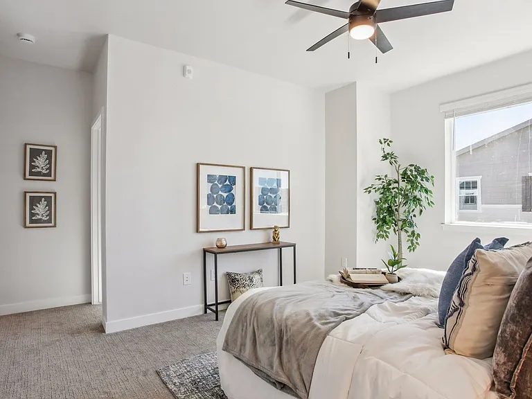 Alpine Crossing Townhomes — Photo 18