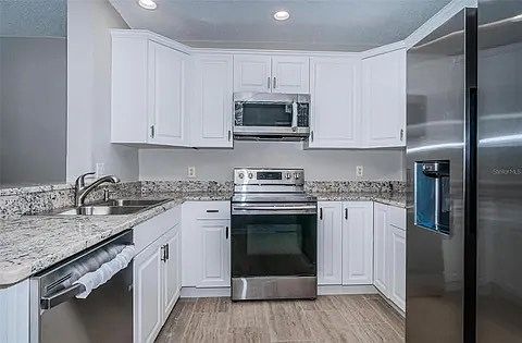 2nd image of 10412 Heron Lake Dr