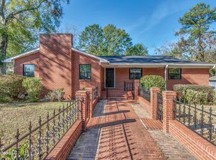 203 3rd St NW, Magee, MS 39111