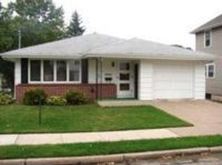 2055 Delaware St, Dubuque, IA 52001