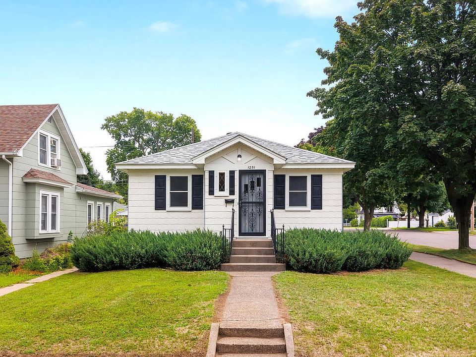 1251 East AVENUE SOUTH South, La Crosse, WI 54601 Zillow