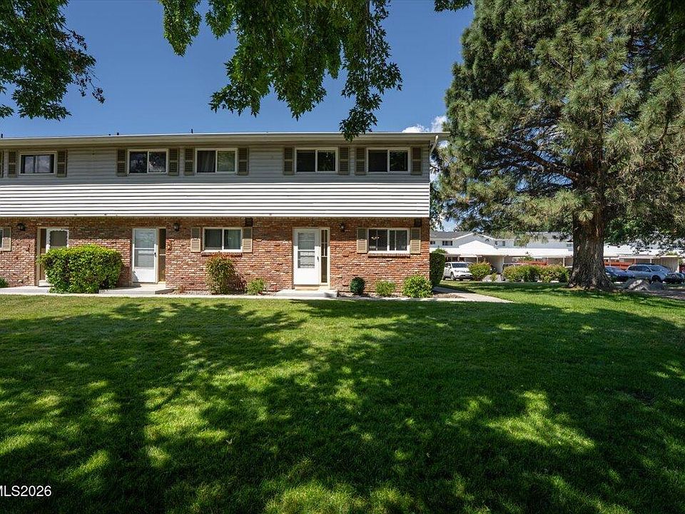 1st image of 210 Smithridge Park