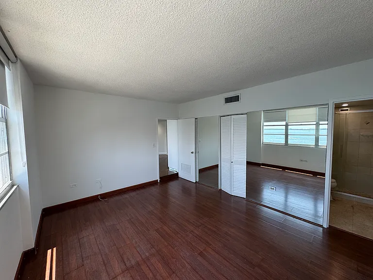 905 Brickell Bay Dr #928 — Photo 21