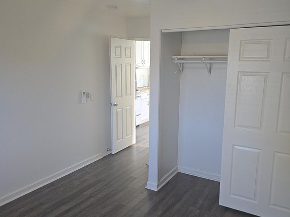 3rd image of 2145 Judson St