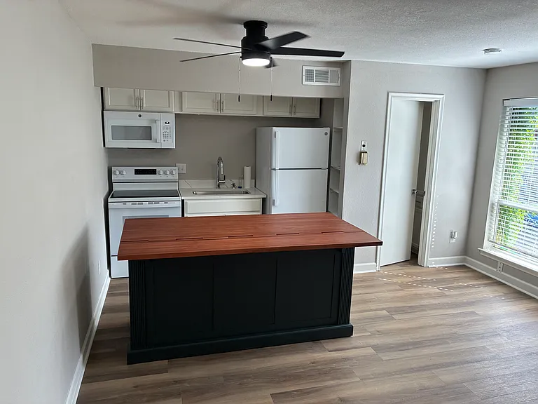 5000 Bowser Ave — Photo 2