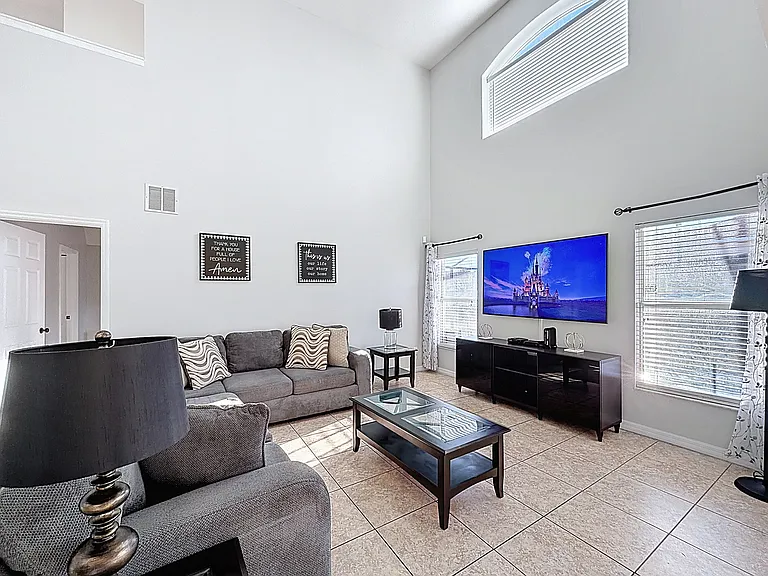 217 Sevilla Ave — Photo 10