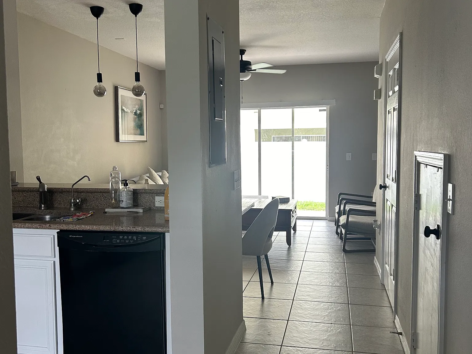 8527 Trail Wind Dr — Photo 3