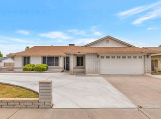 5703 W Beck Ln, Glendale, AZ 85306