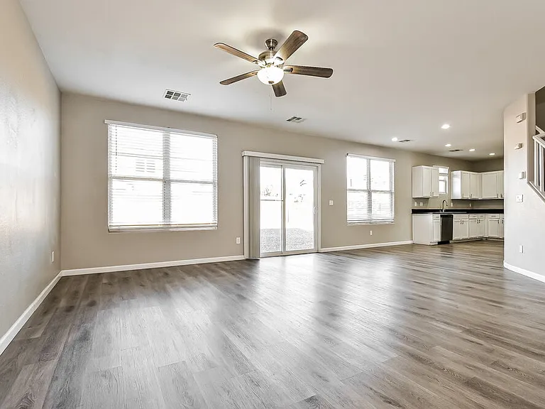 4237 Telstar Ct — Photo 6
