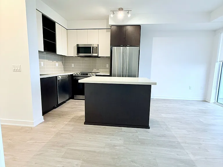 4675 Metcalfe Ave #503 — Photo 18