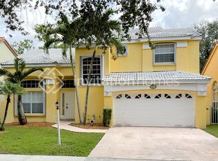 2901 Bogota Ave, Hollywood, FL 33026