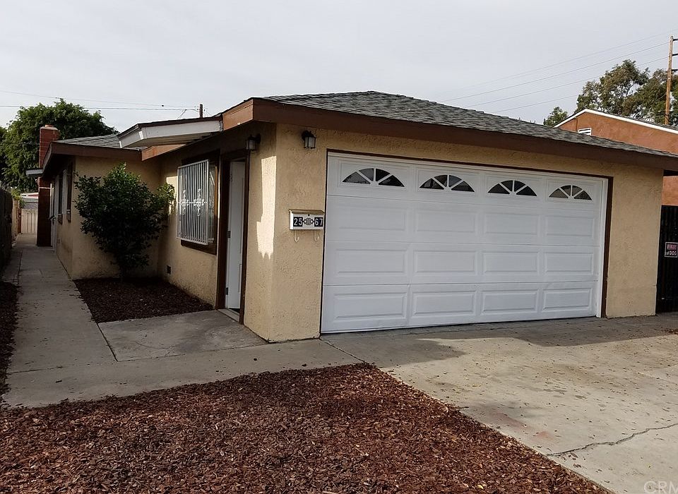 1st image of 2567 Cota Ave