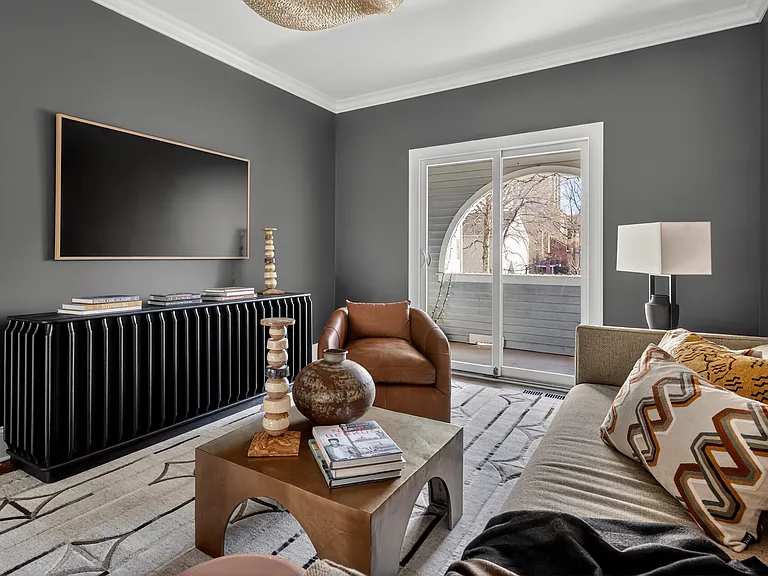 611 N Pine St #B — Photo 22