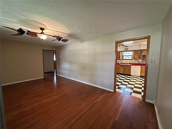 4th image of 3704 N New York Ave