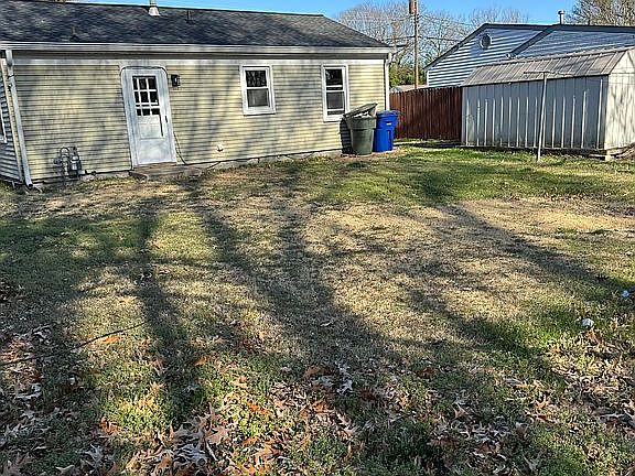 4th image of 7713 Orcutt Ave