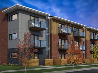 1300 Warren St #1, Mankato, MN 56001