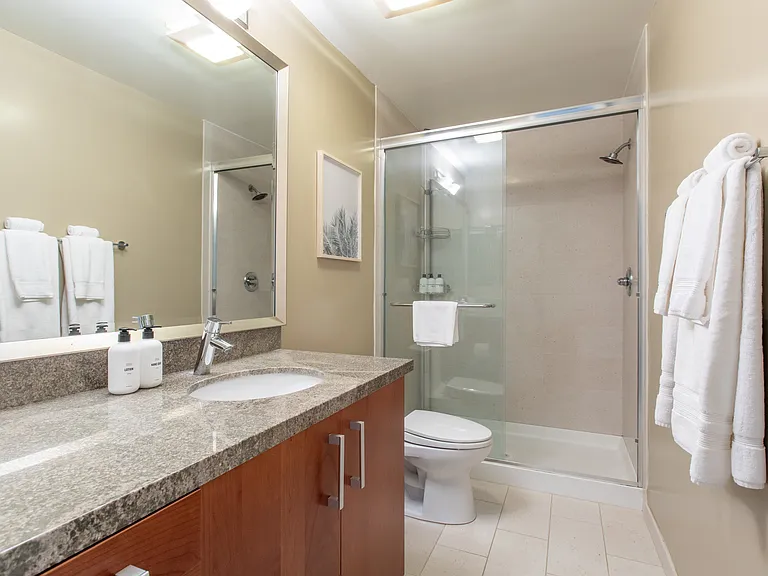 4407 Francis Ave — Photo 15