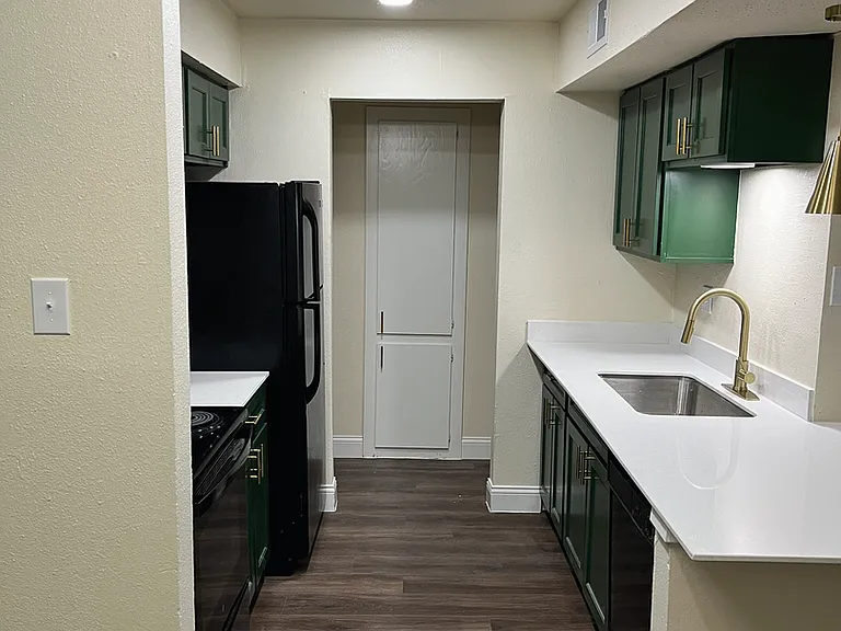 534 Hunt Ln — Photo 48