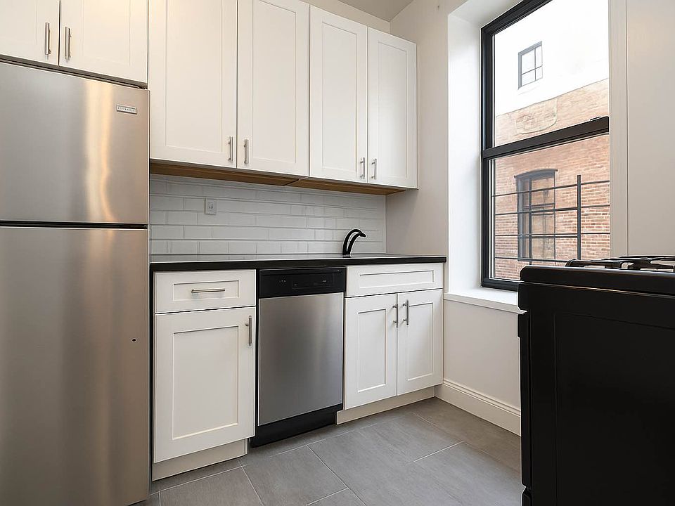 1st image of 571 W 159th St APT 12A