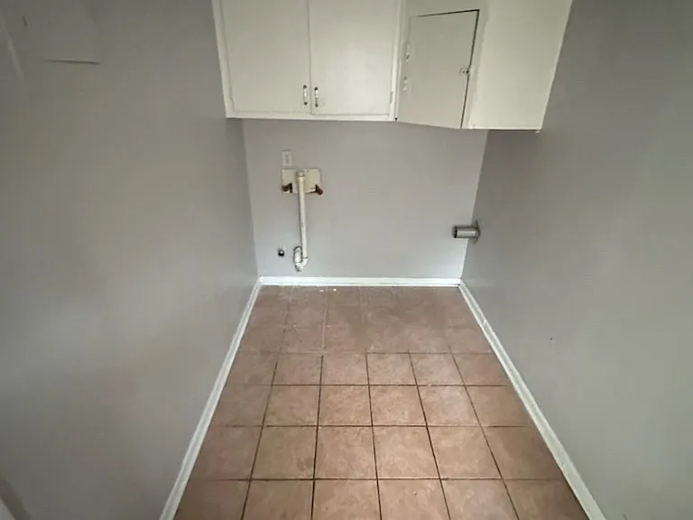 2952 Marwood Dr — Photo 6