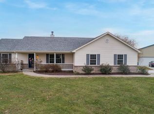 11461 N Four Seasons Dr, Batesville, IN 47006
