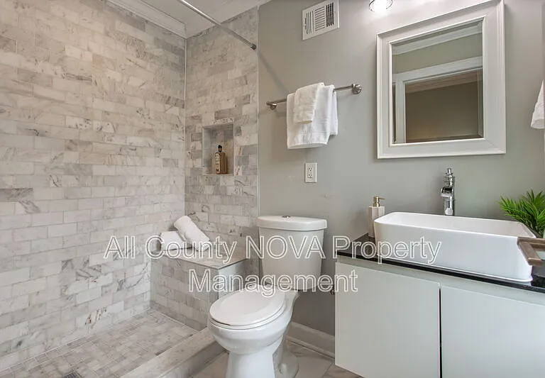 2217 14th St SE — Photo 19