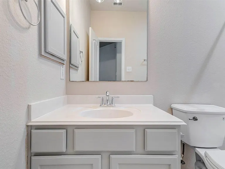 24314 Courtland Oaks St — Photo 32