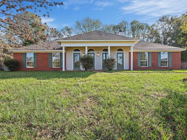 640 Byram Meadows Dr, Jackson, MS 39272