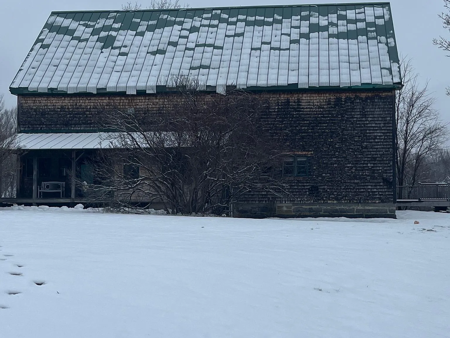 3 bed, 2000 sqft, $2,950 — Photo 1