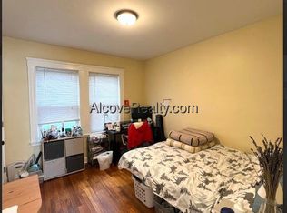 (Undisclosed Address), Somerville, MA 02145