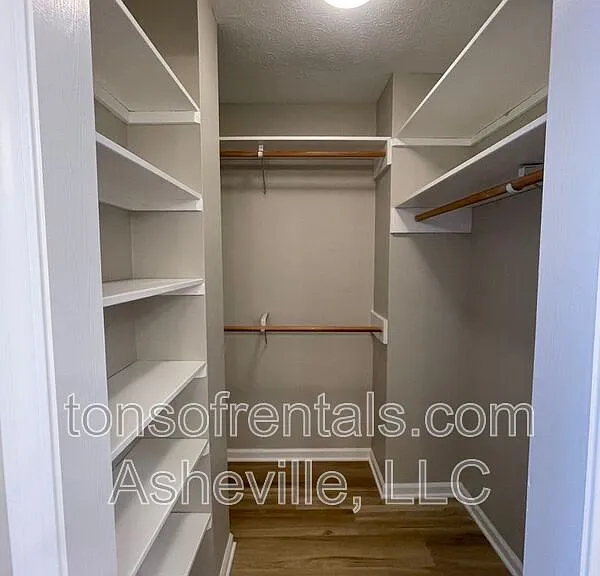 115 Bent Tree Dr #4 — Photo 13