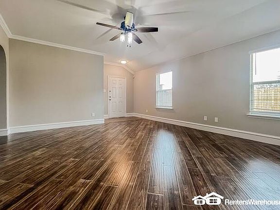 2nd image of 3012 Glenrose Dr