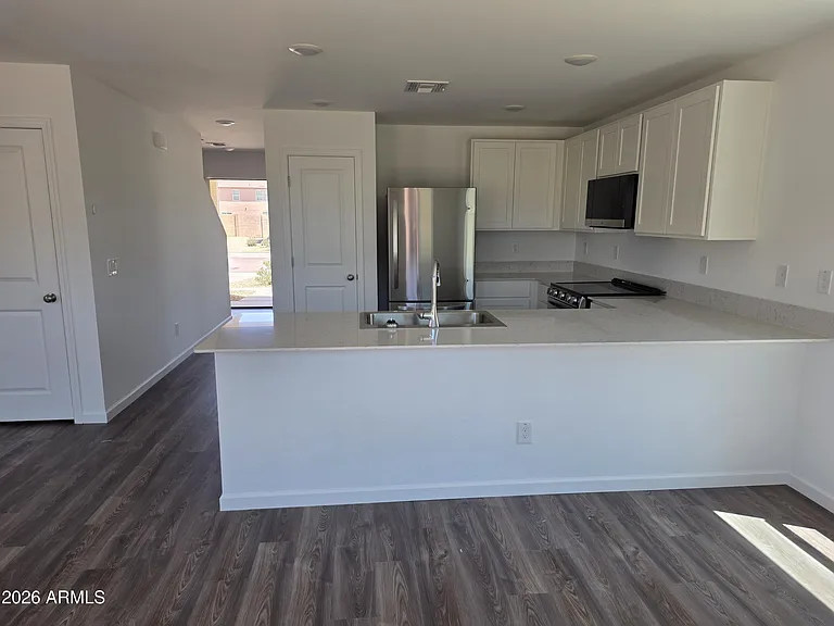 275 W Sonoran Vista Cir — Photo 11