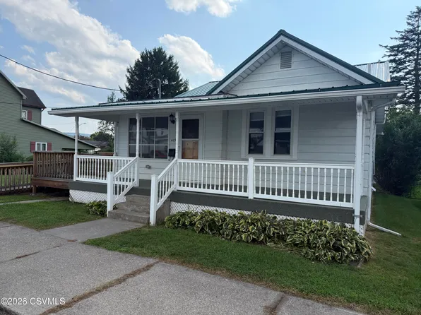415 Monroe St, Berwick, PA 18603