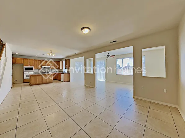 1036 Crystal Springs Pl, Escondido, CA 92026