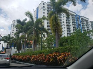 5085 NW 7th St APT 808, Miami, FL 33126