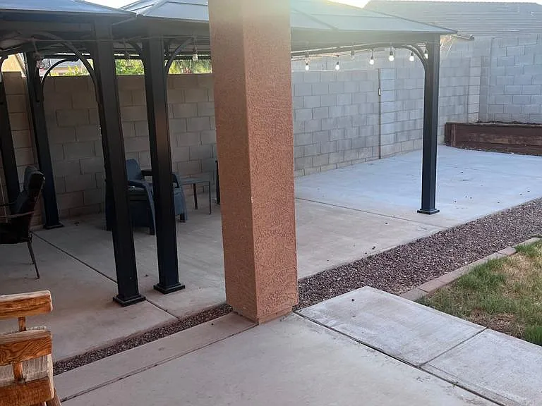 1148 E Barrus Dr — Photo 26