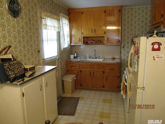 5th image of 2217 Mac Arthur St