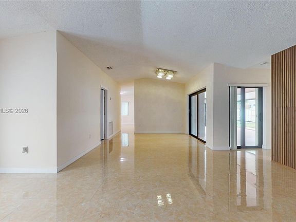 5th image of 10940 SW 143rd Ct