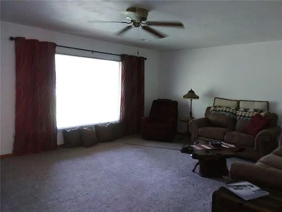 5th image of 1815 Woodlawn Dr