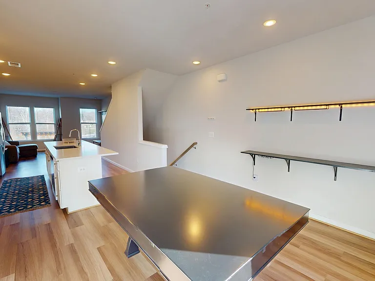 3485 Cormorant Dr — Photo 8
