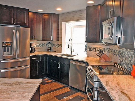 4th image of 20614 SE 291st Pl