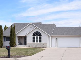 1035 Smith Ave, Owatonna, MN 55060