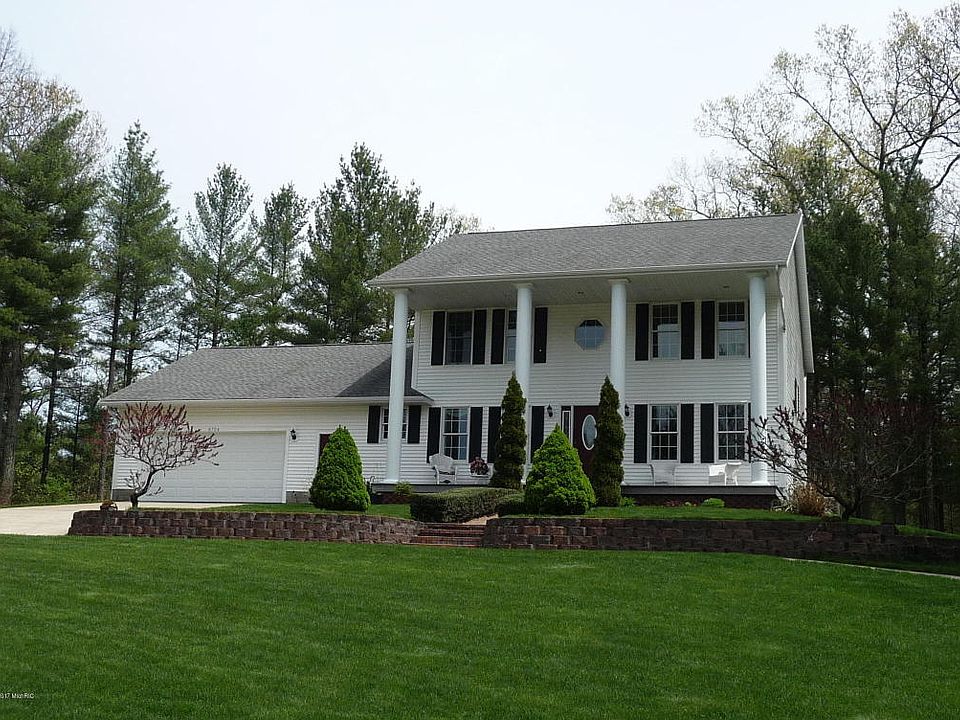 1st image of 6704 Douglass Trl